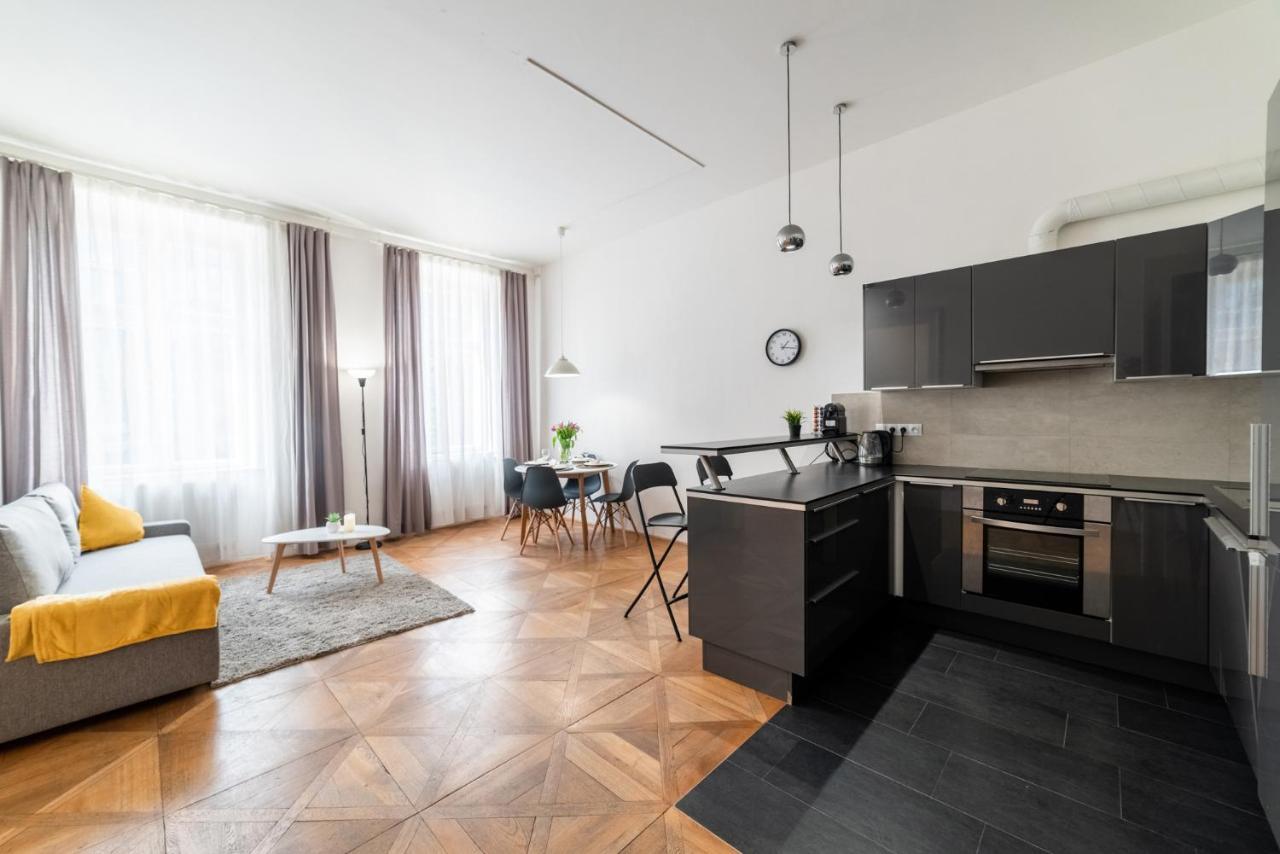 Exclusive Apartment Near Kafka'S Head Praga Exterior foto